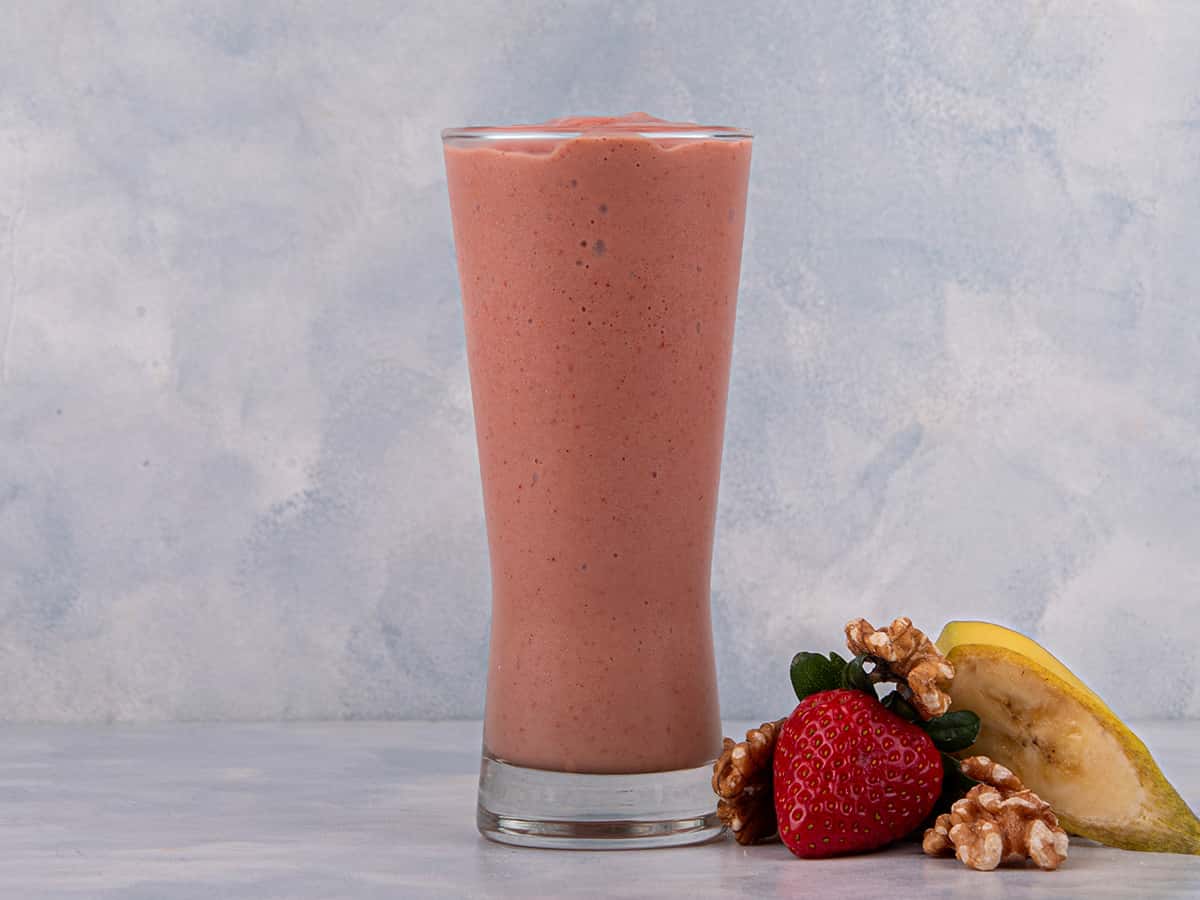Strawberry Walnuts