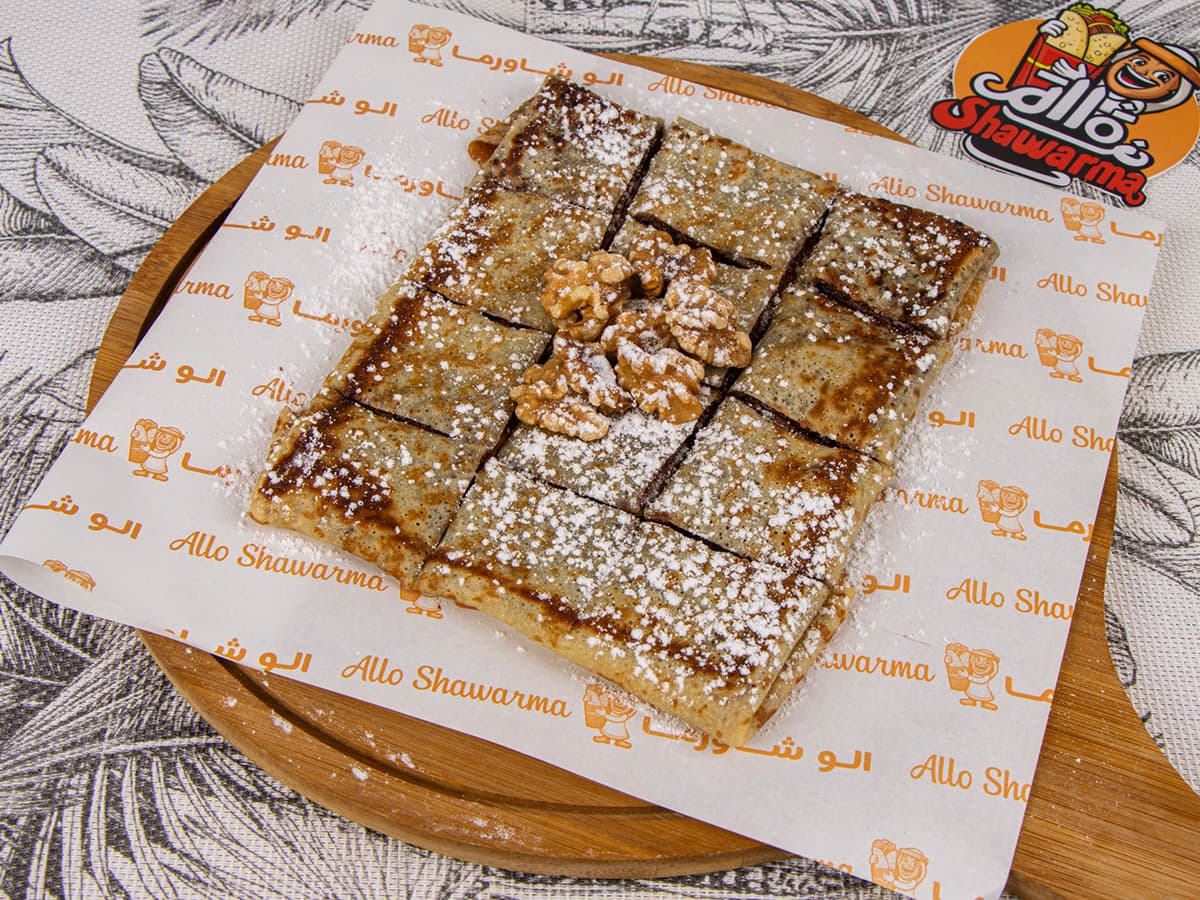 Nutella Nuts Crepe